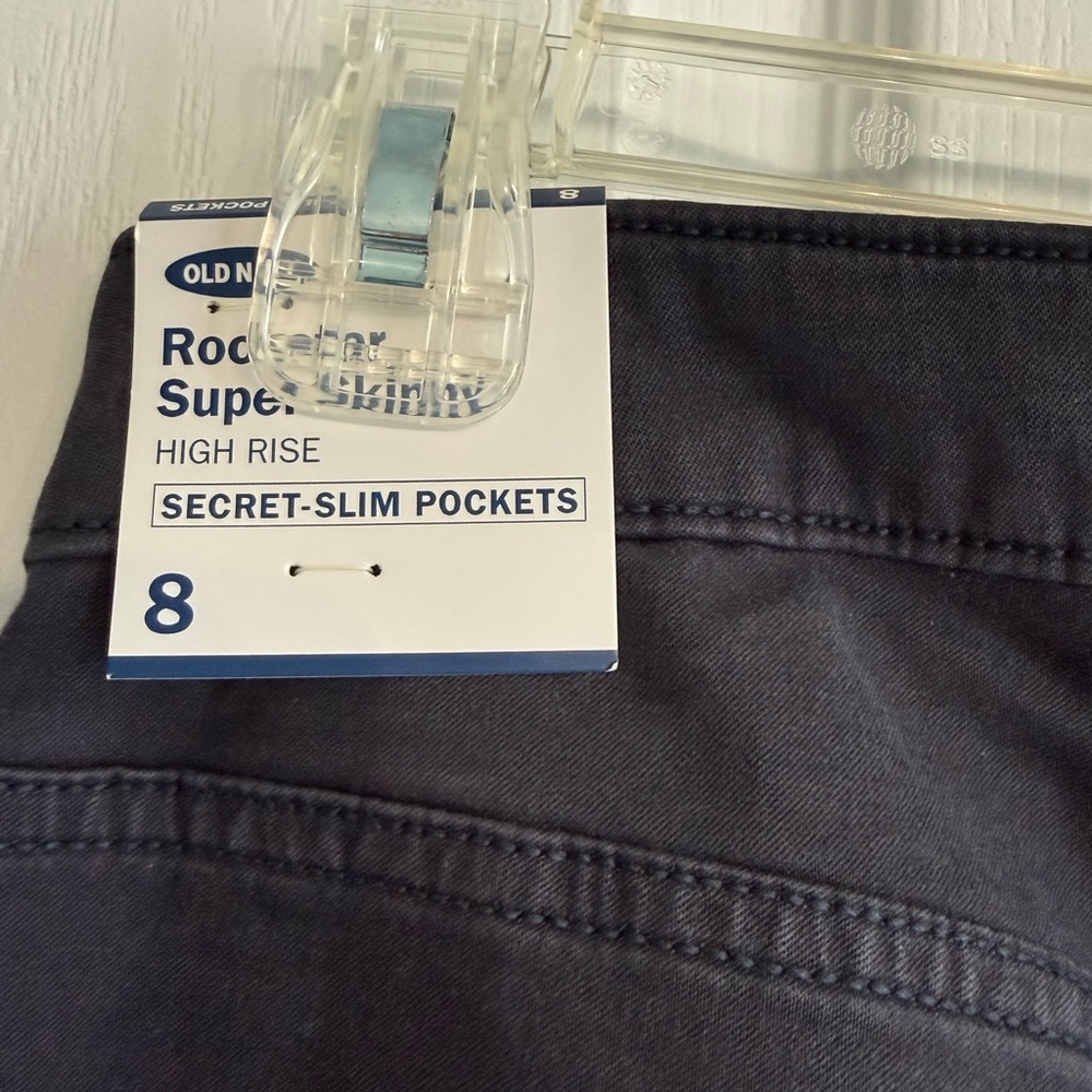 Old Navy Black Cargo Pants - Picture 5 of 5